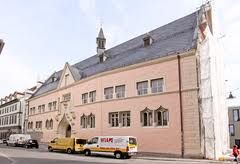 Das renovierte Gebäude des neu geschaffenen Landeskirchenamtes in Erfurt