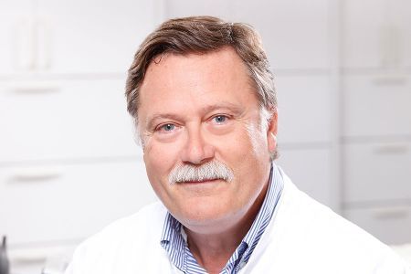 Dr. Horst Schmidt