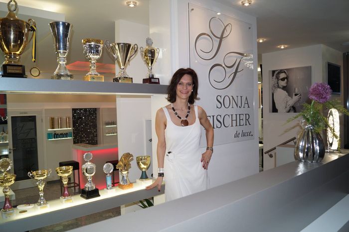 Nutzerbilder Friseur - Weltmeisterin Fischer Sonja