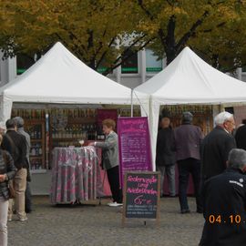 Erntedankmarkt - Laurentiusplatz in Wuppertal