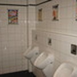 Herren - Toilette in der Bierschwemme