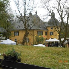 Schloss mit Restaurant von hinten 