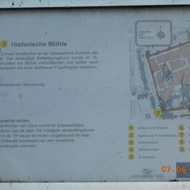 Hinweistafel zur Mühle