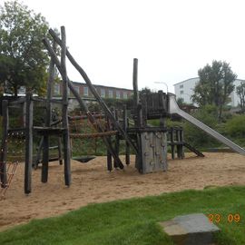 Kinderspielplatz bis 14 Jahre