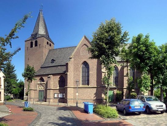 Spätgotische Hallenkirche von Niederrküchten 