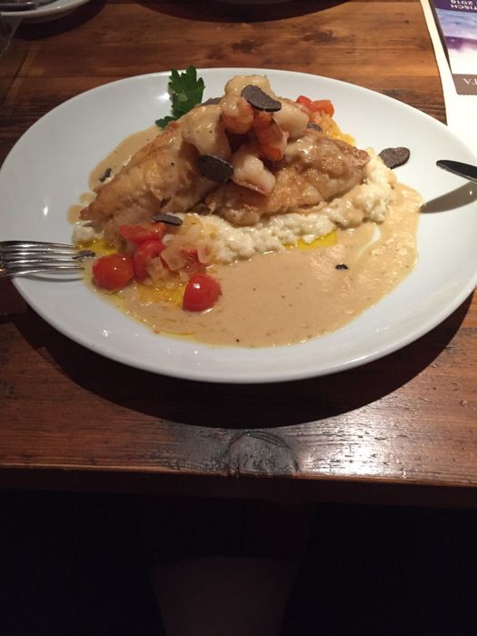 Zanderfilet mit Shrimps, Risotto und Trüffel