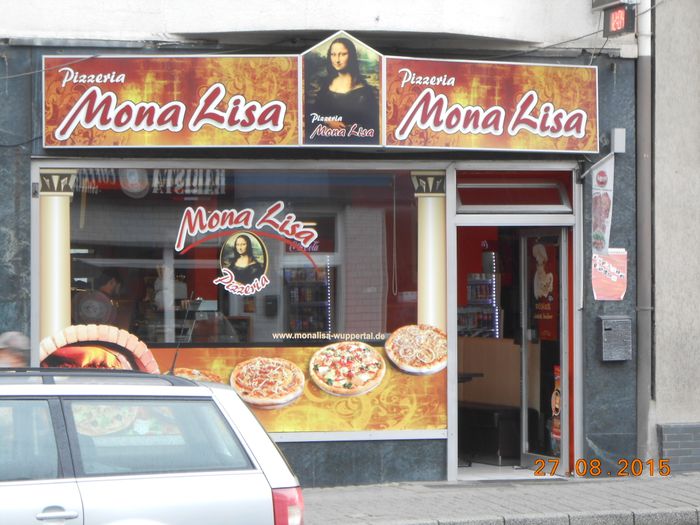 Ebenerdiger Eingang zur Pizzeria