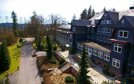 Das Romantikhotel Gabelsberg mitten im Thüringer Wald gelegen.