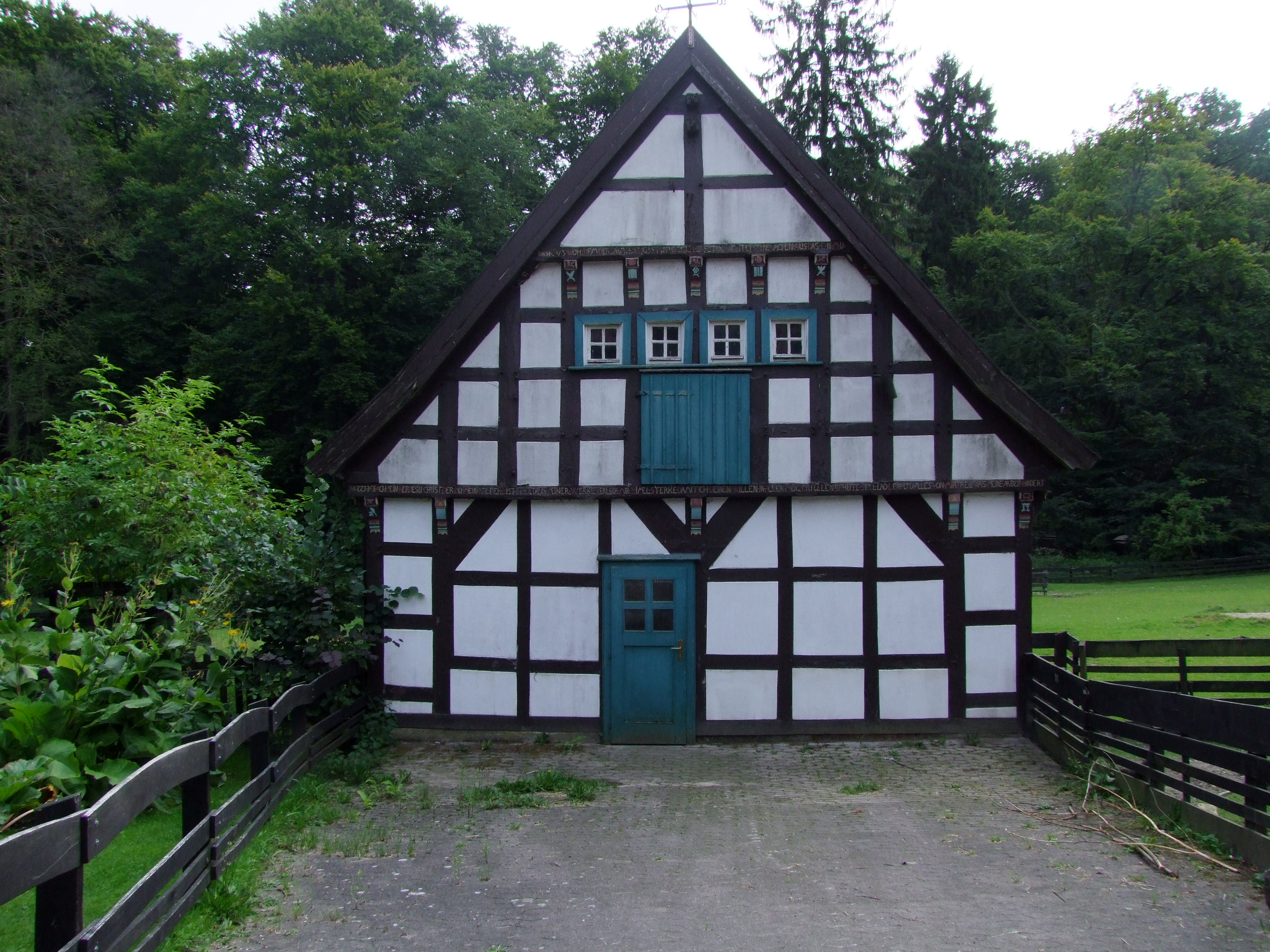 Historisches Bauerngartenhaus