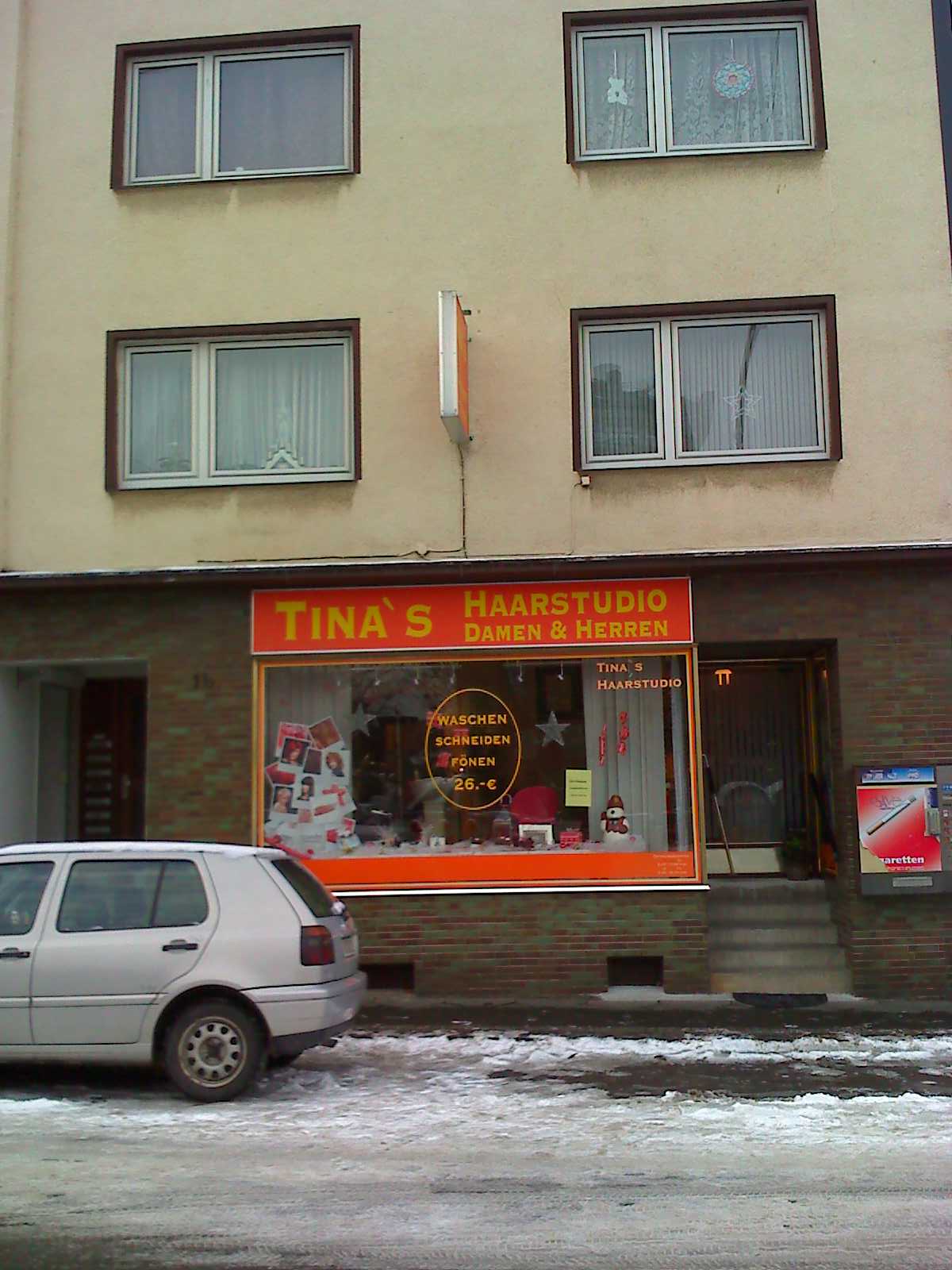 Tinas Haarstudio im Ortsteil W,-tal-Heckinghausen