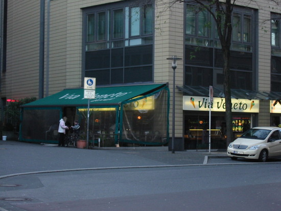 Eiscafe Via Veneto am Alten Markt