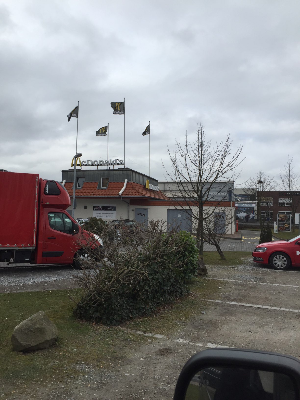 Bild 1 McDonald's Deutschland Inc.. in Neuss