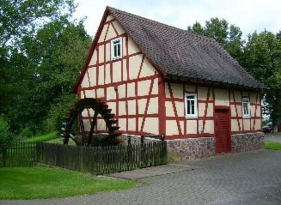 Die alte historische Oelmühle in Mömbris