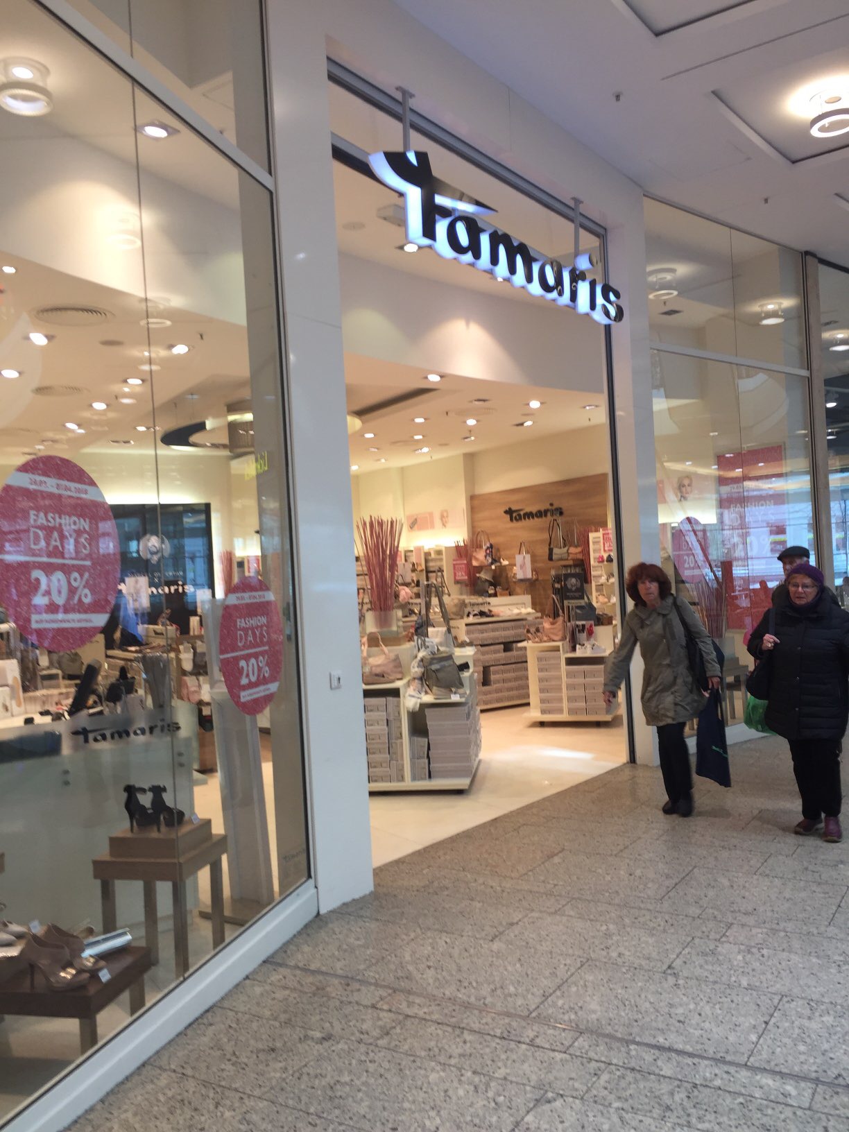 Bild 1 Tamaris in Wuppertal