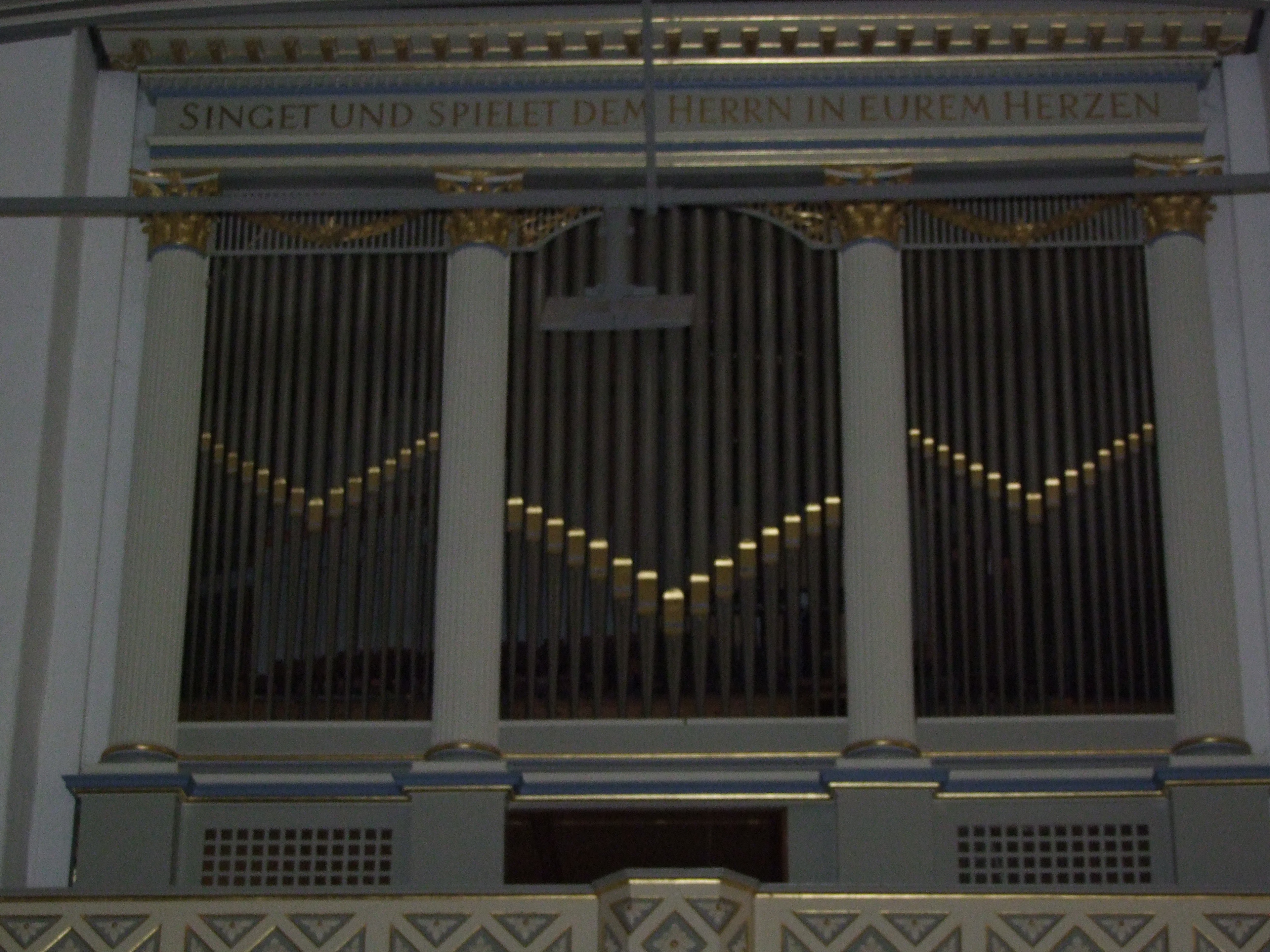 Die 200 Jahre alte Orgel