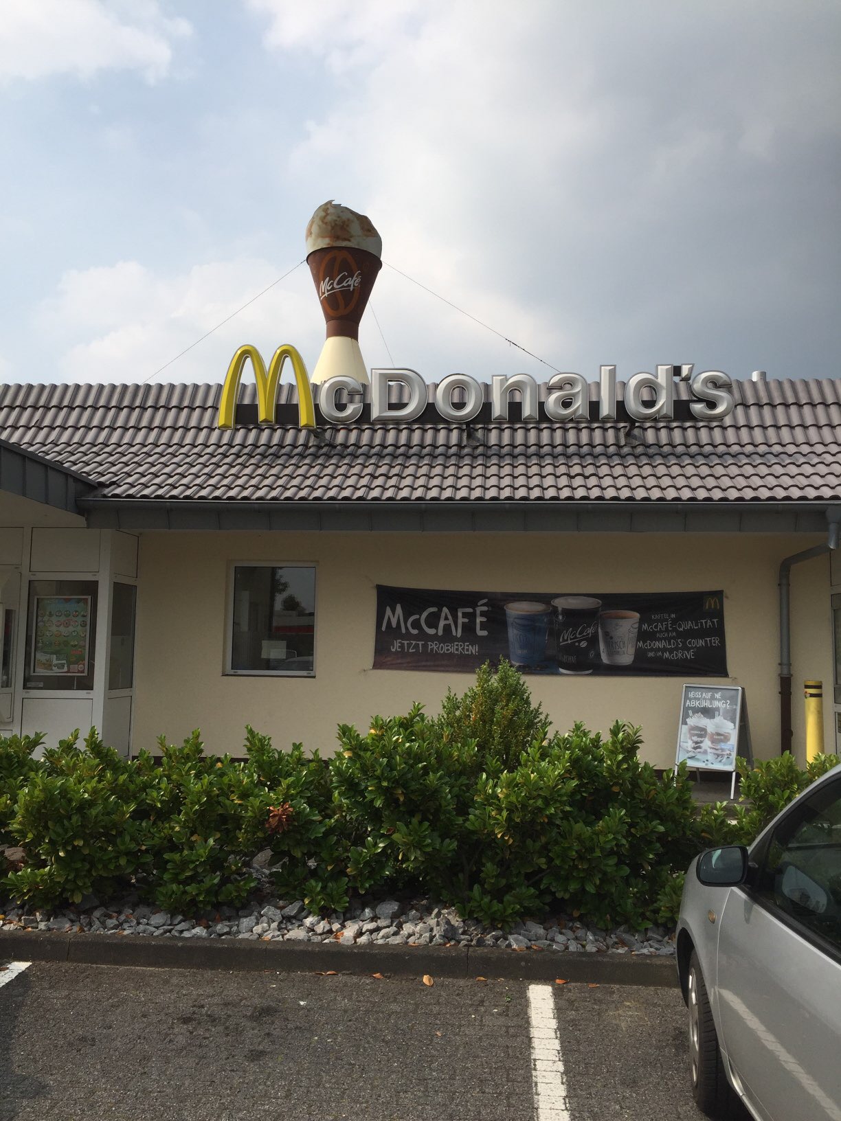 Bild 1 McDonald's in Velbert