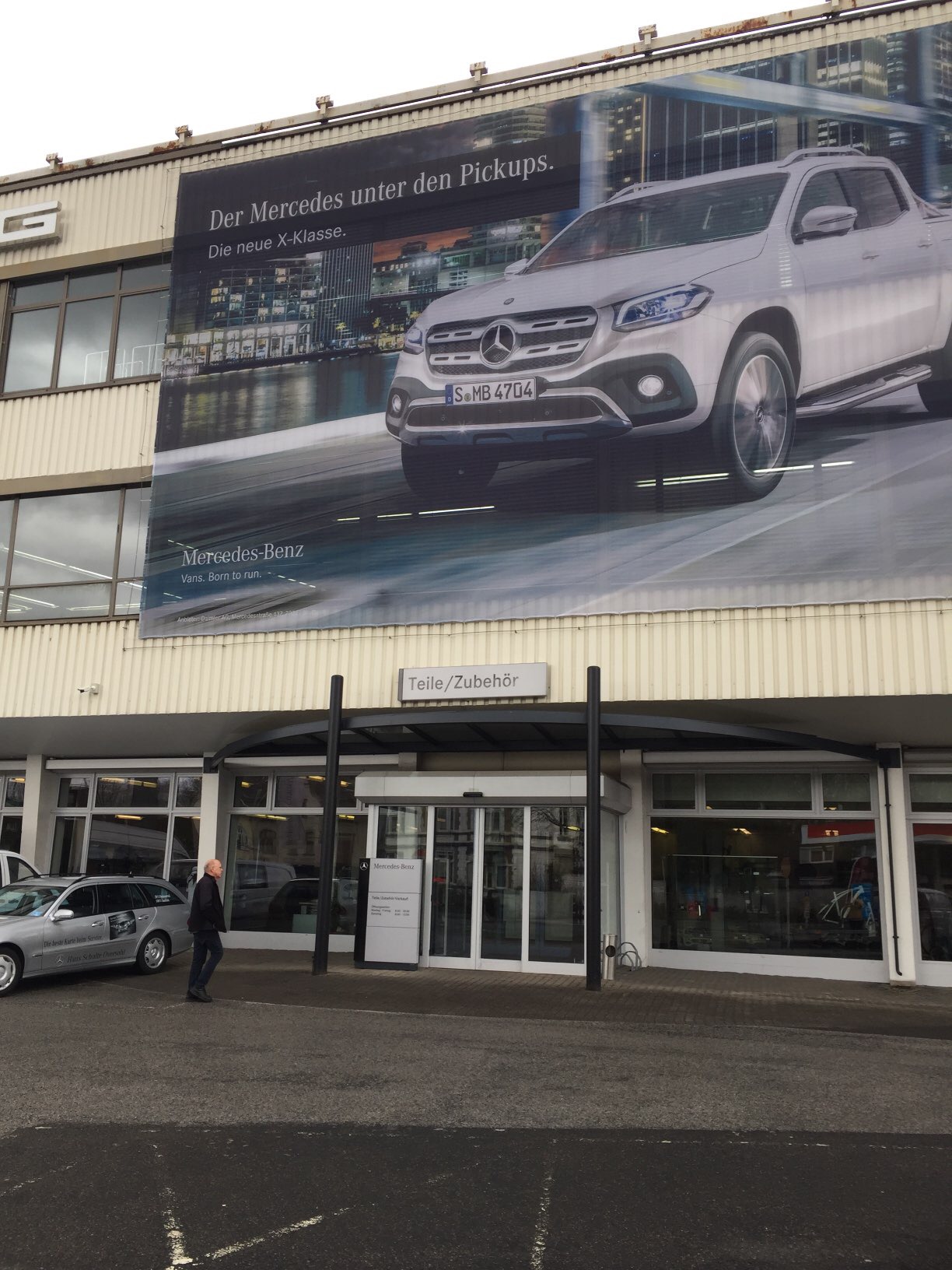 Bild 1 Mercedes-Benz Niederlassung Wuppertal/Solingen/Remscheid in Wuppertal