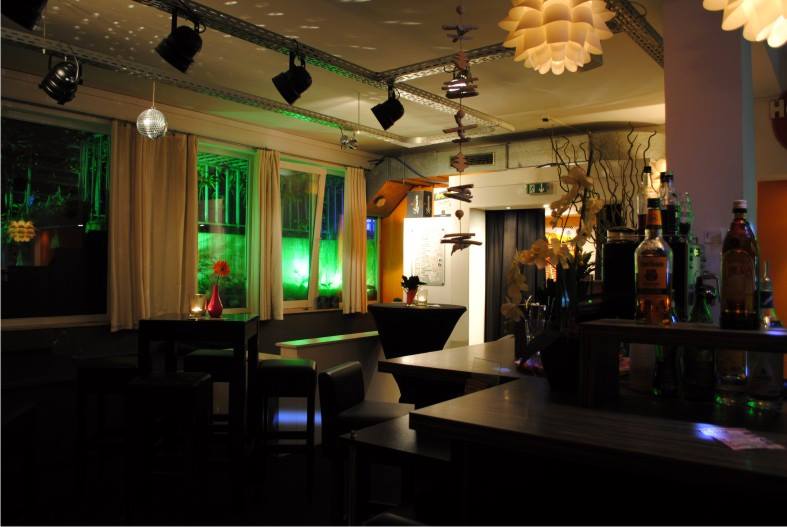 Bild 2 Club Lounge Jazil in Schleswig
