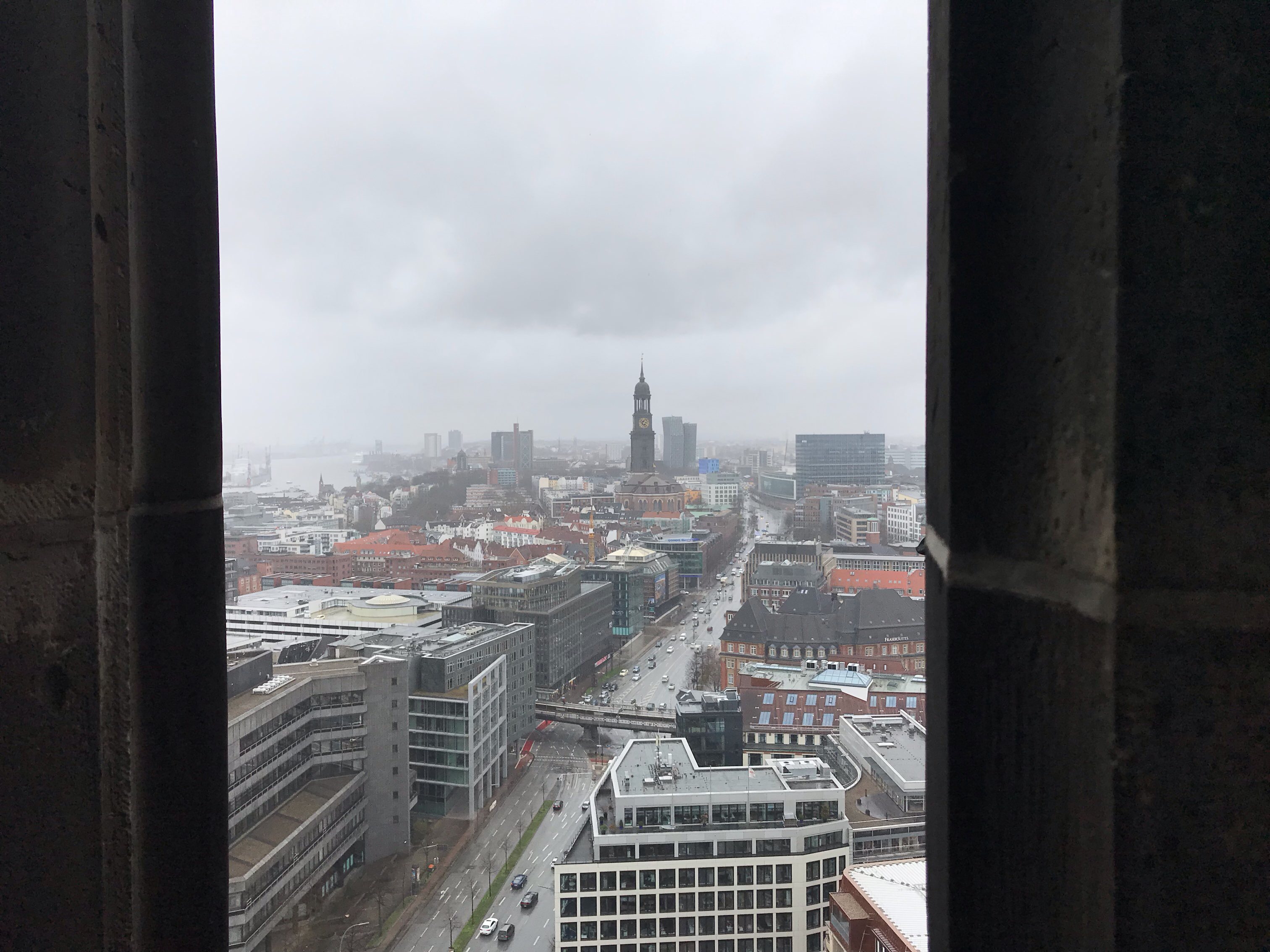 Blick von oben, Hamburg im Regen