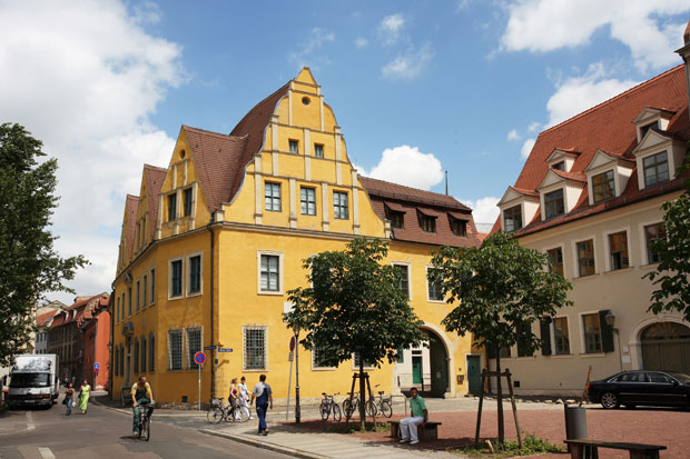 Stadtmuseum Halle Christian-Wolff-Haus in Große Märkerstr. 10 06108 Halle (Saale)