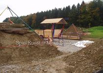 Bild zu Künstlerischer Spielplatz