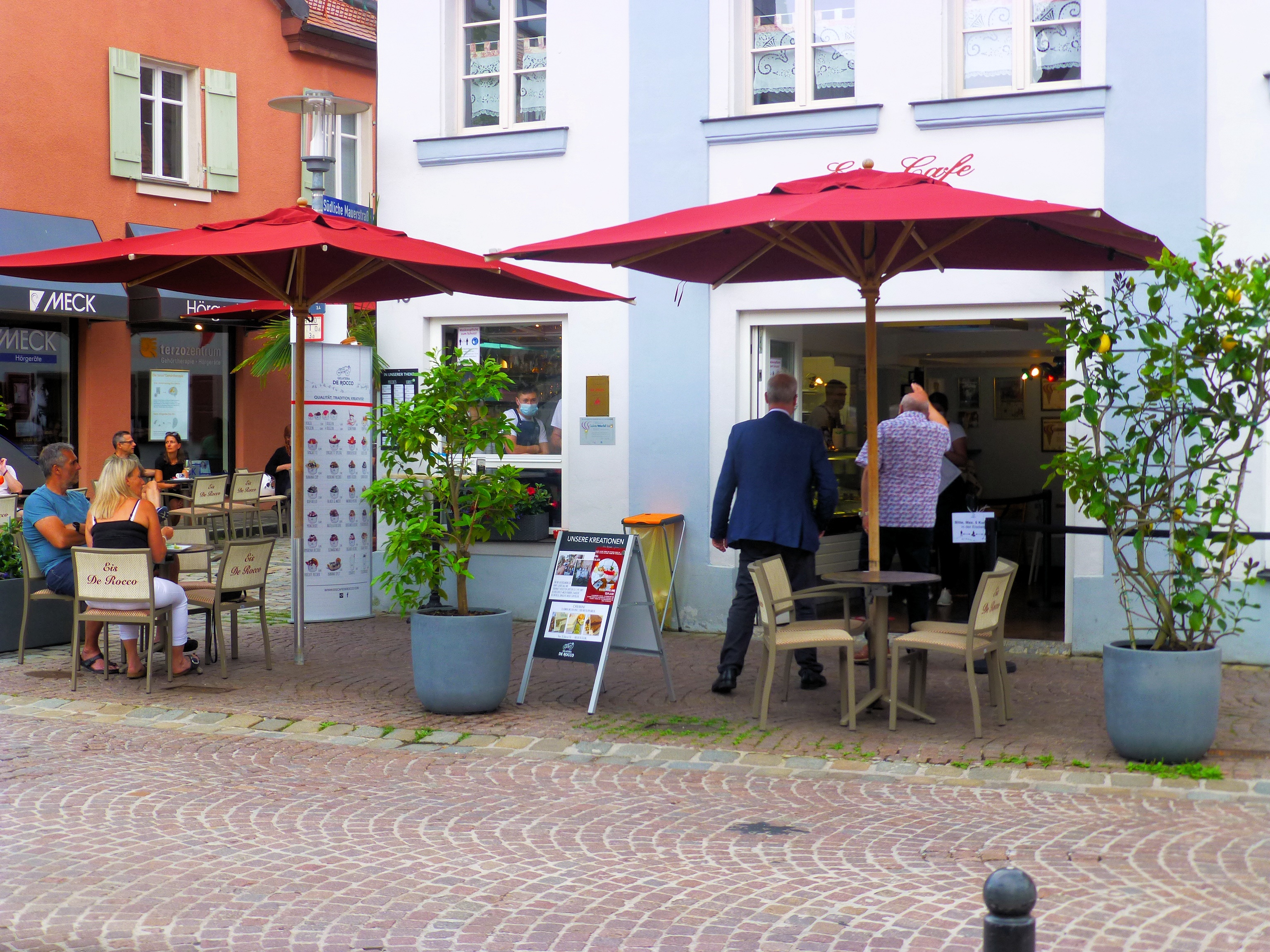 Bild 3 Eiscafe De Rocco in Schwabach