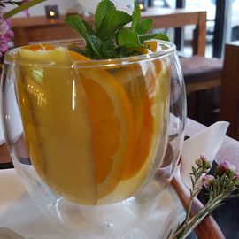 Ingwer-Orangen-Tee 3,50 €