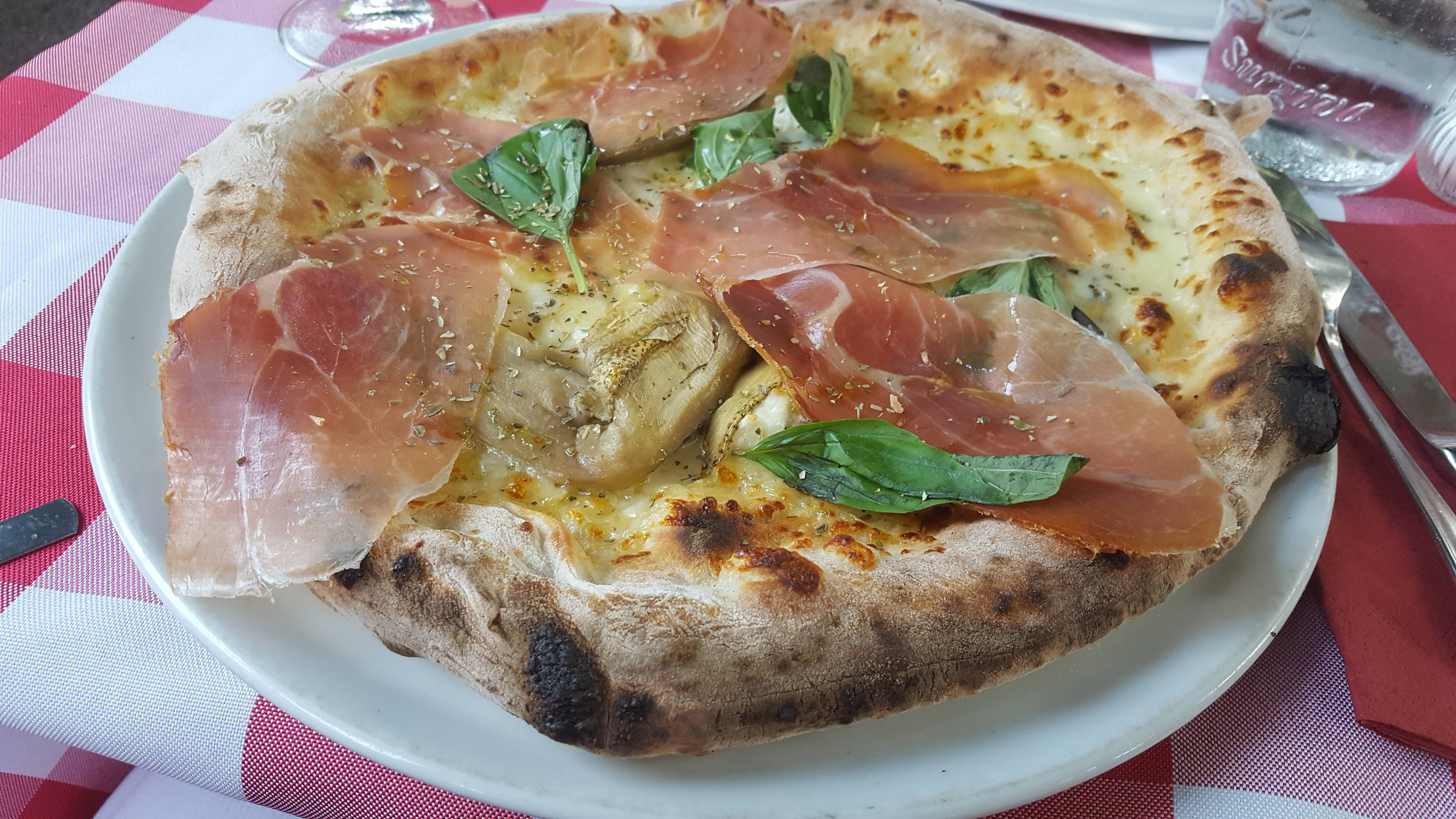 Pizza Re Alarico 10 €
