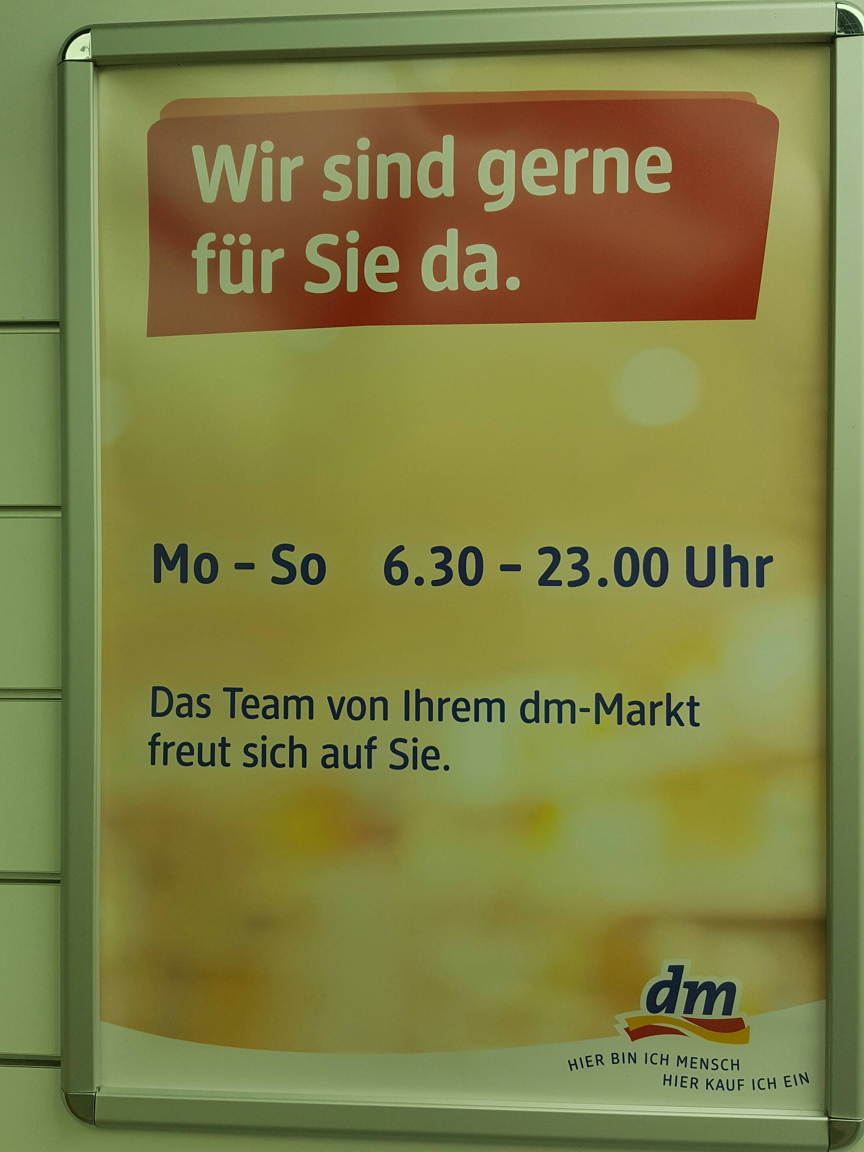 Bild 1 dm-drogerie markt in München