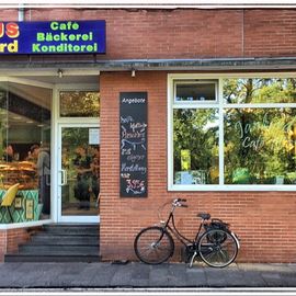 Aussenansicht des Café Fifties - Backhaus Jankord