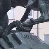 Bronzeskulptur »Sankt Georg im Kampf mit dem Drachen« in Berlin