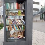 offener Bücherschrank Ostend in Frankfurt am Main