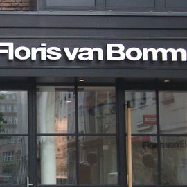 Floris van Bommel Store in Düsseldorf