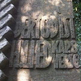 Ehrenmal "Trauernde Mutter" in Essen