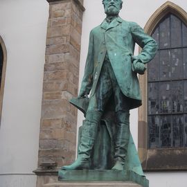 Alfred-Krupp-Denkmal an der Marktkirche in Essen