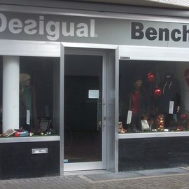 Desigual Bench in Düsseldorf