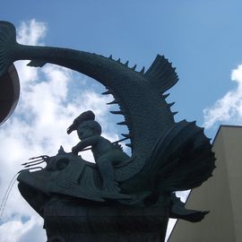 Triton - oder Delfin-Brunnen in Duisburg