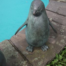 Pinguin Brunnen in Hilden