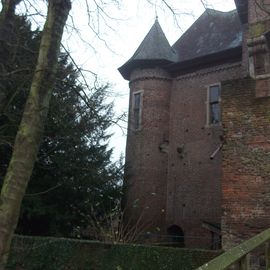 Burg Linn Seitenansicht