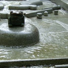 Europabrunnen, Brunnenanlage mit zwei Brunnen in Dortmund