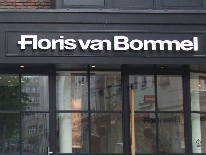 Floris van Bommel Store