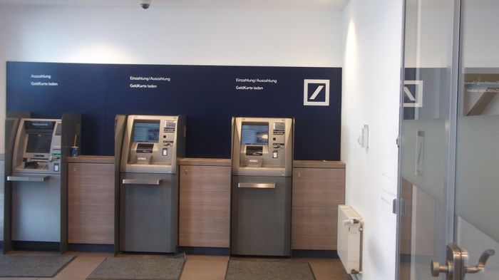 Nutzerbilder Deutsche Bank Filiale Düsseldorf-Bilk