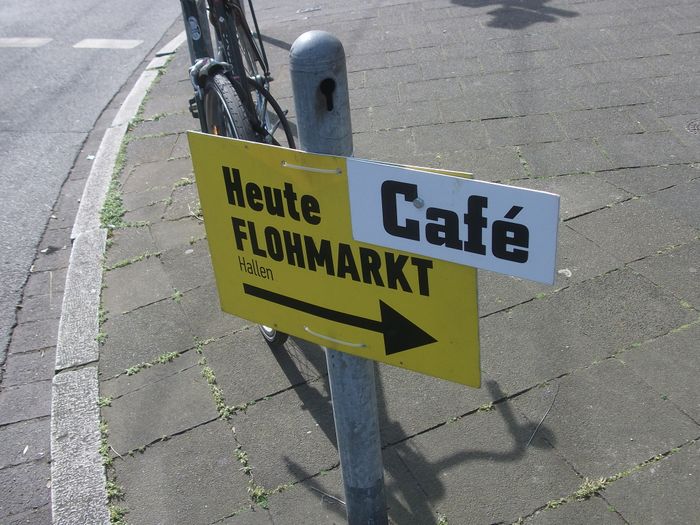 Markrthallen Düsseldorf - Antik- und Hallenflohmarkt mit Café