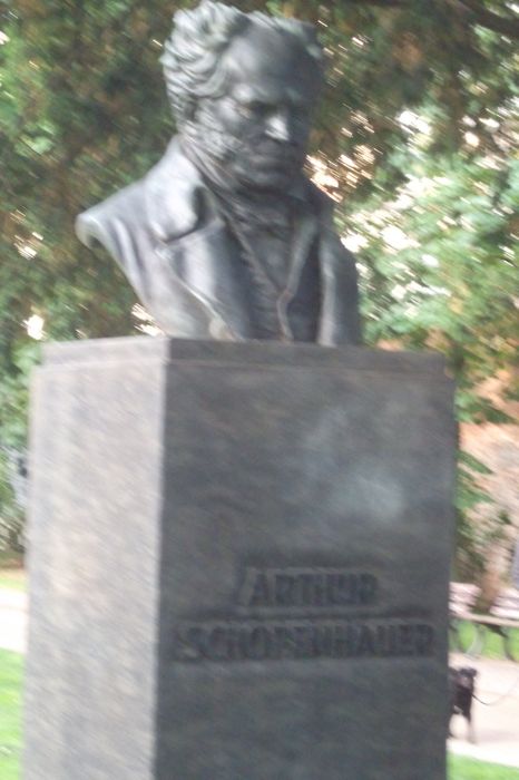 Schopenhauer-Denkmal / Obermain-Anlage