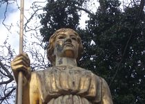 Bild zu Pallas Athene Statue