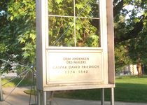 Bild zu Caspar-David-Friedrich-Denkmal