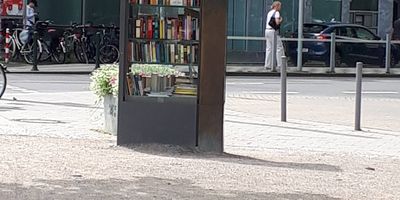 offener Bücherschrank Brehmplatz in Düsseldorf