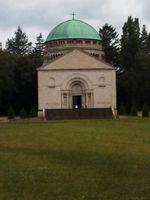 Bild zu Mausoleum