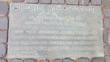 Bild zu Friedrich Wilhelm Bessel Denkmal