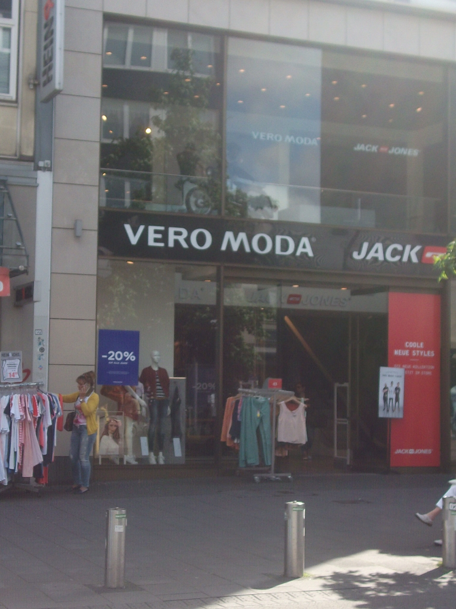 Bild 1 Vero Moda - Jack & Jones in Mönchengladbach